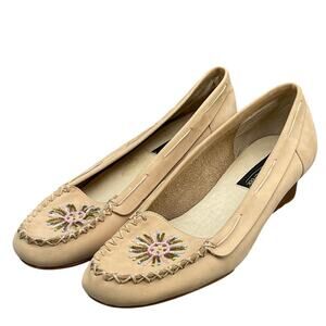 Coldwater Creek Beaded Beige Slip On Moccasin Wood Wedge Loafer Women 10M